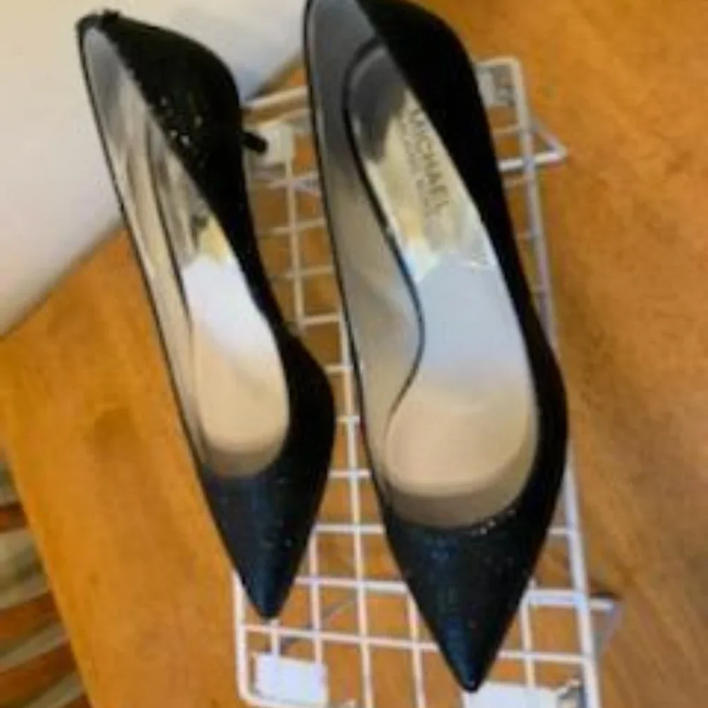 Michael Kors Flex Kitten Pump Glitter Black,